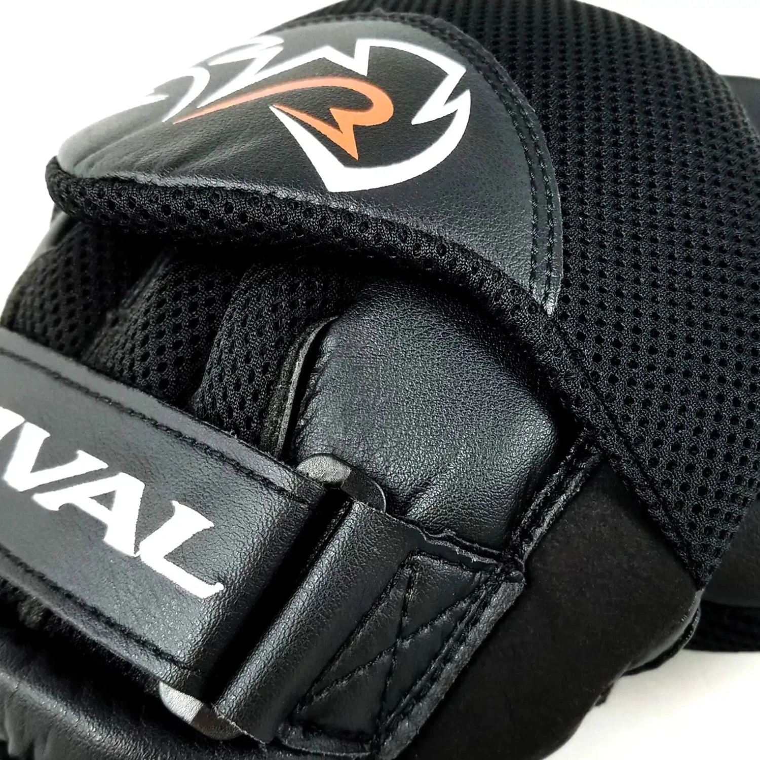 RPM5 Parabolic Punch Mitts 2.0 5 RPM5 Parabolic Punch Mitts 2.0 - Image 5